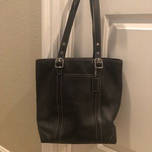 Coach black leather shoulder bag